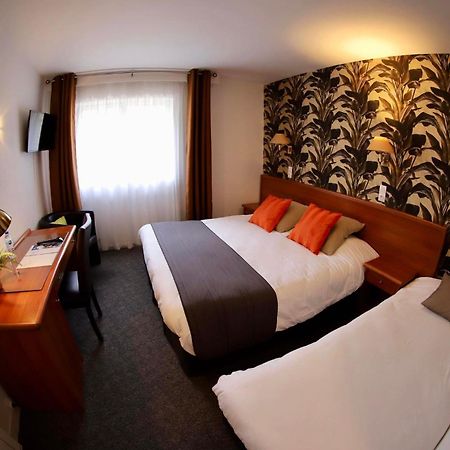 Brit Hotel Le Cygne Saint-Hilaire-du-Harcouët Zewnętrze zdjęcie