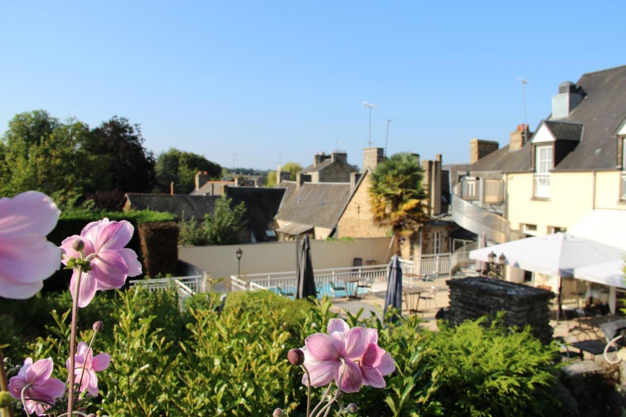 Brit Hotel Le Cygne Saint-Hilaire-du-Harcouët Zewnętrze zdjęcie